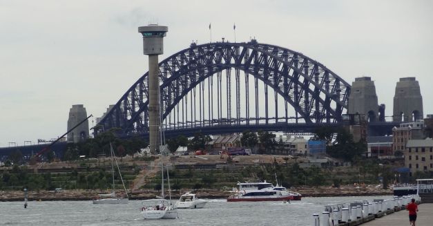 Sydney Harbour Bridge-001
