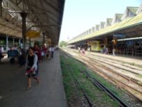 Yangon-Train 003o